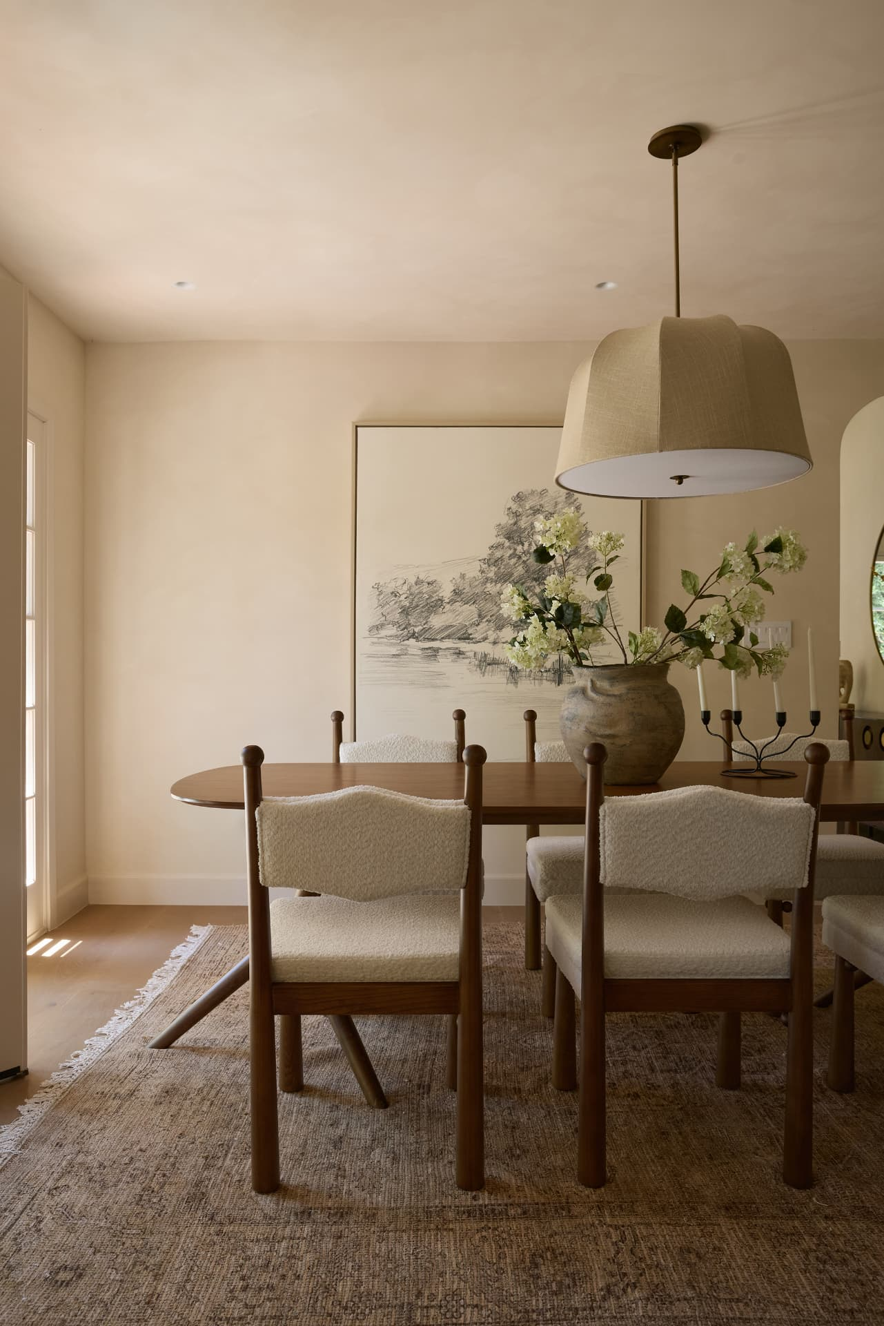 Dining room of a Golden Vine Builders residence in Los Angeles